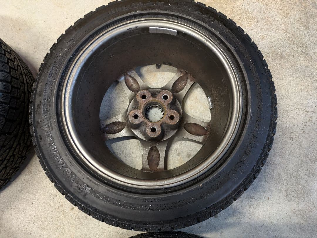 BNR32 純正ホイール(スタッドレスタイヤ付き)