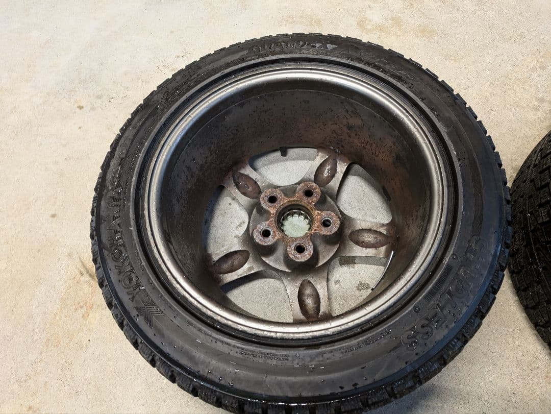 BNR32 純正ホイール(スタッドレスタイヤ付き)