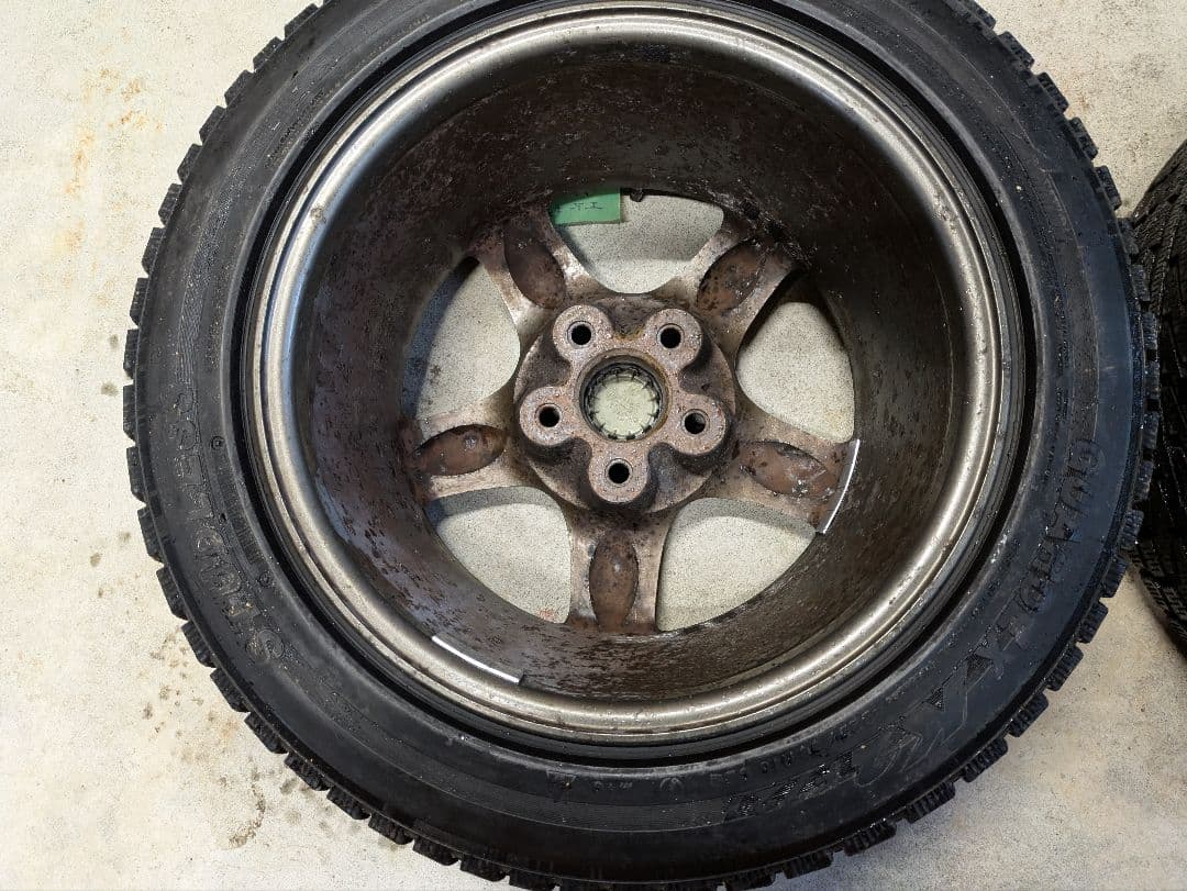 BNR32 純正ホイール(スタッドレスタイヤ付き)