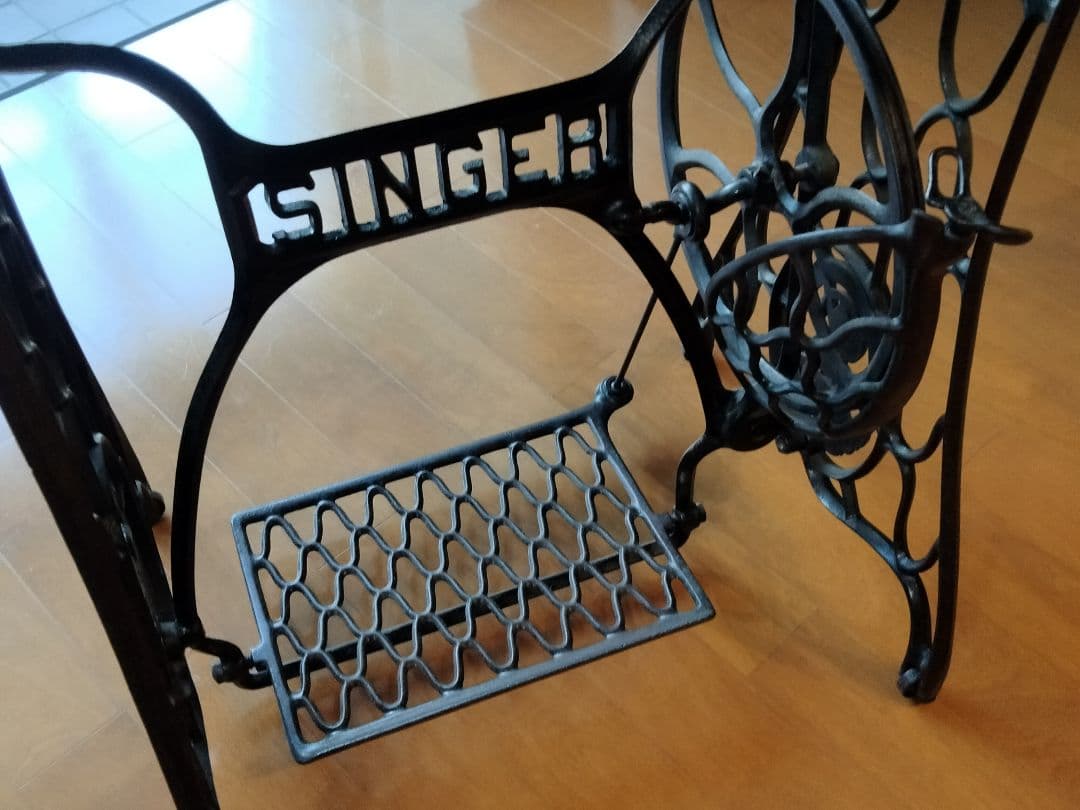 SINGER　足踏みミシン　アンティークテーブル　机