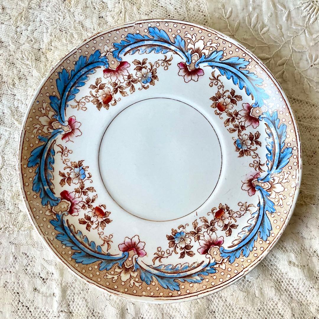 新春アンティーク福袋⑤カップ&ソーサー&タイル2枚&グラス2客&リスのオブジェ