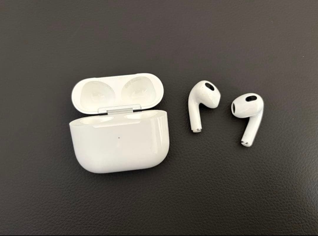 純正 Apple AirPods 第3世代