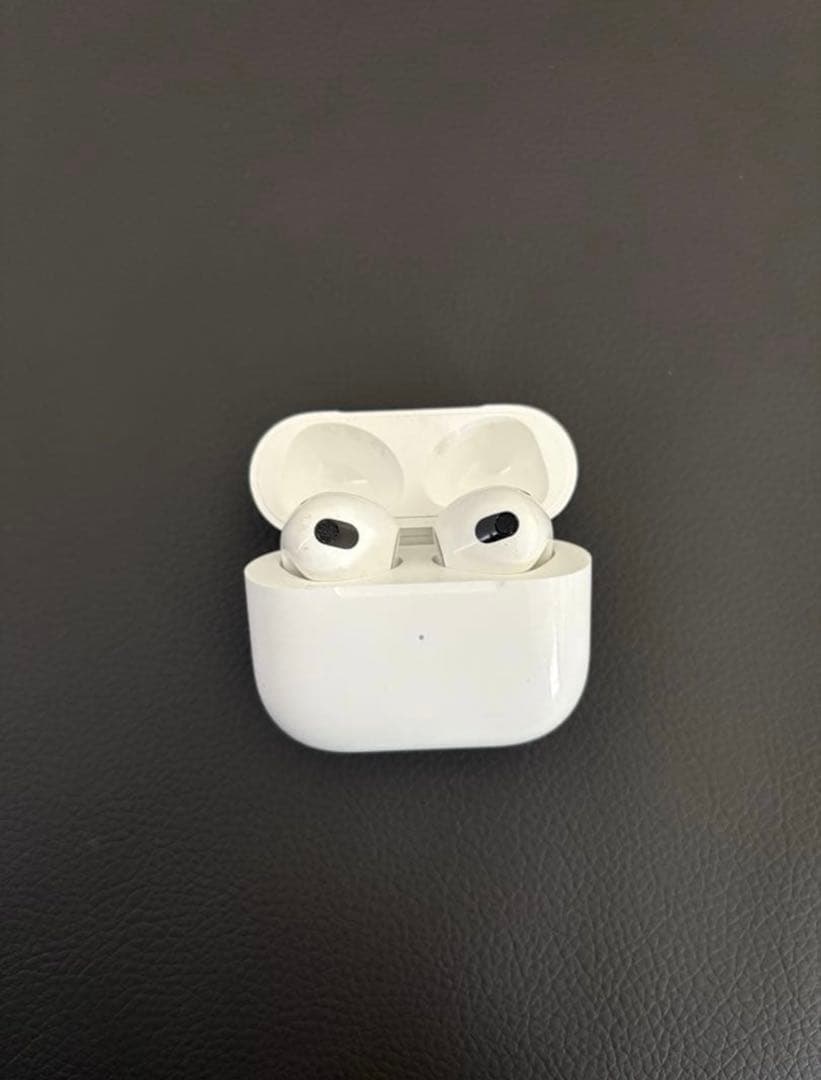 純正 Apple AirPods 第3世代