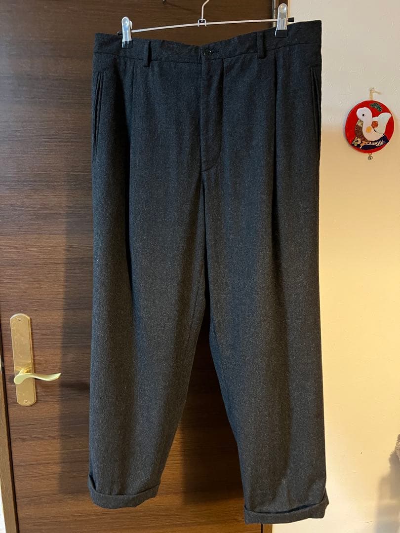 ジョルジオアルマーニ 黒タグ　カシミア混　ワイド