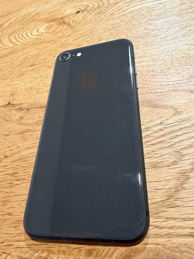 iPhone 8 64GB 初期化済み SIMフリー 動作確認済み