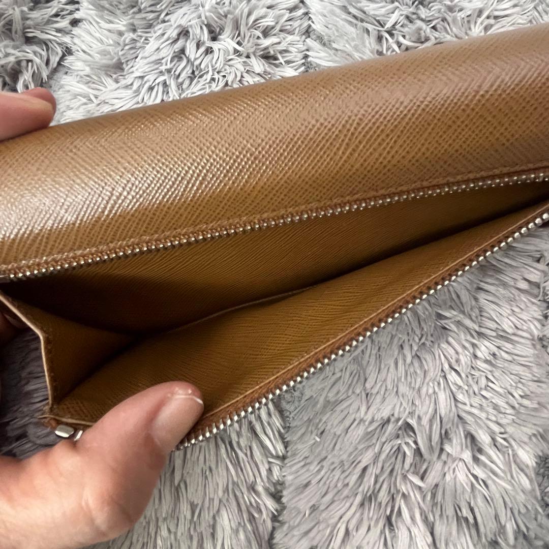 美品✨PRADA サフィアーノ　シルバー金具ロゴ　長財布　コーヒーブラウン