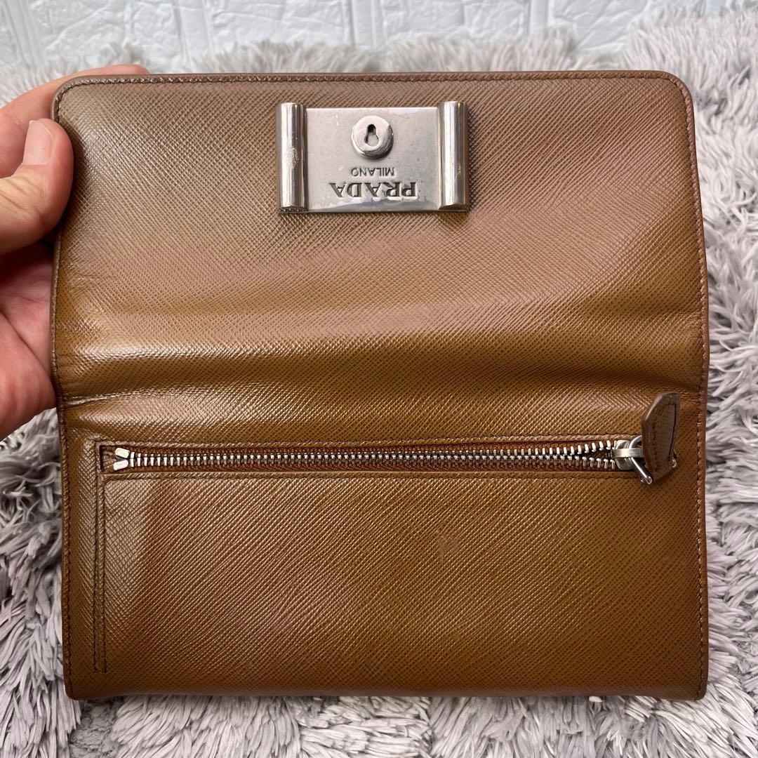 美品✨PRADA サフィアーノ　シルバー金具ロゴ　長財布　コーヒーブラウン