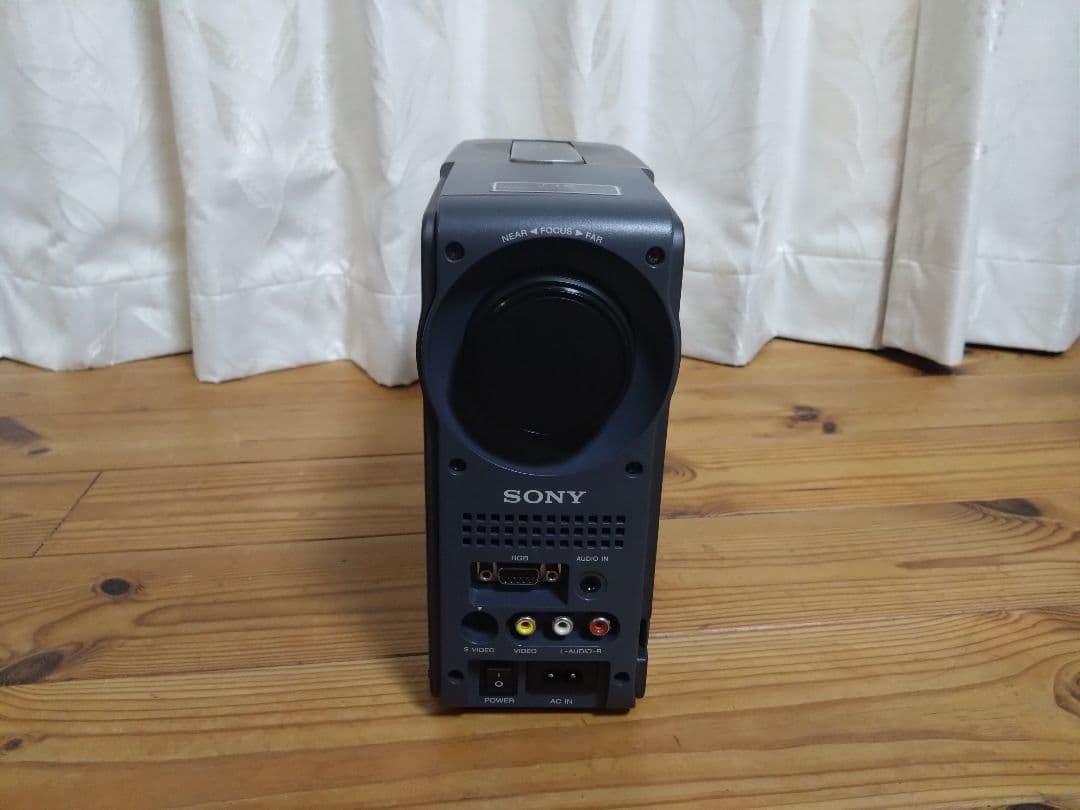 ソニー製プロジェクター　CPJ-D500 1997年製