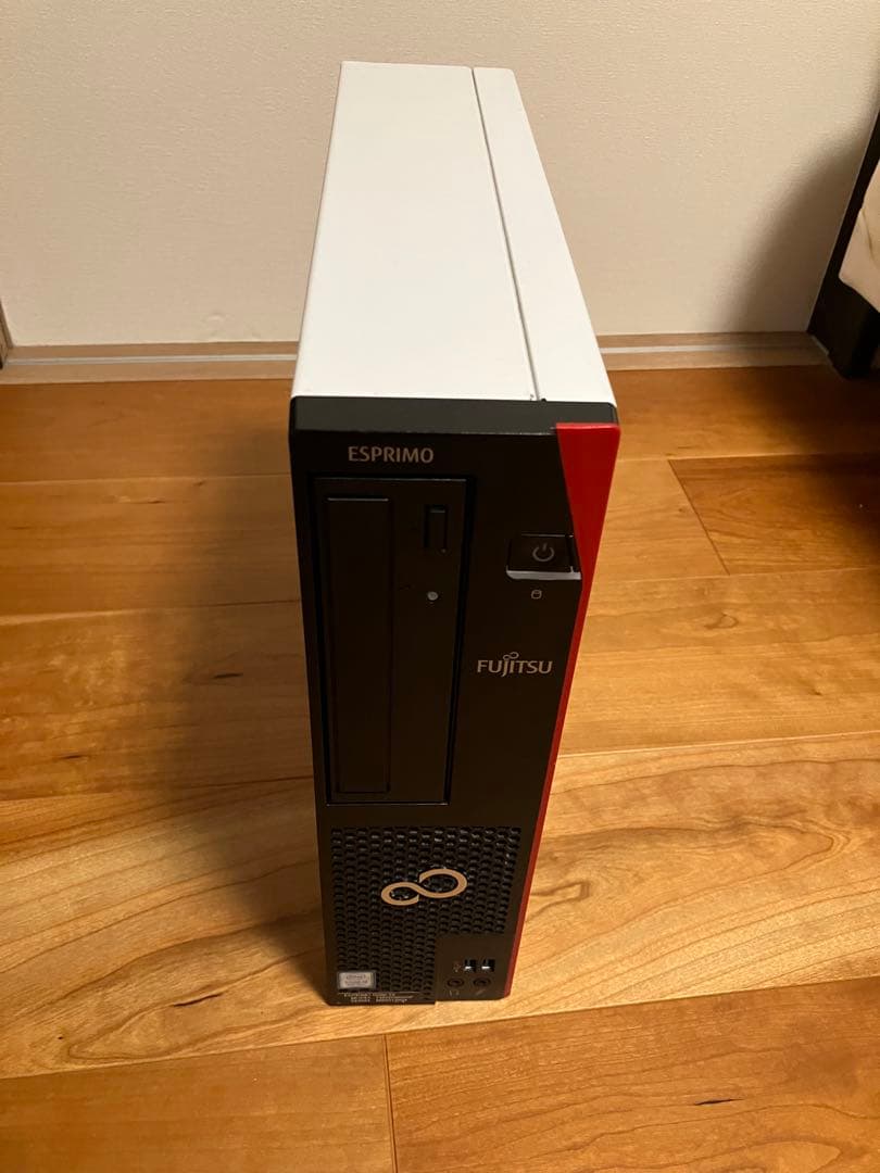 【ジャンク品・部品取り推奨】FUJITSU ESPRIMO D588/TX