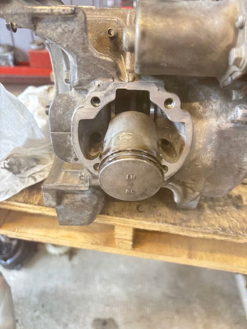 ライブディオ　AF34・AF35 クランクベアリング交換済みエンジン。　加工多数