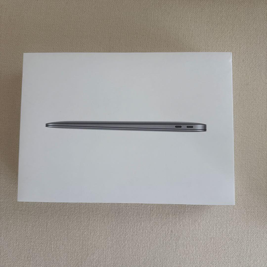 12.24まで MacBook Air スペースグレー 未使用 13インチ　M1