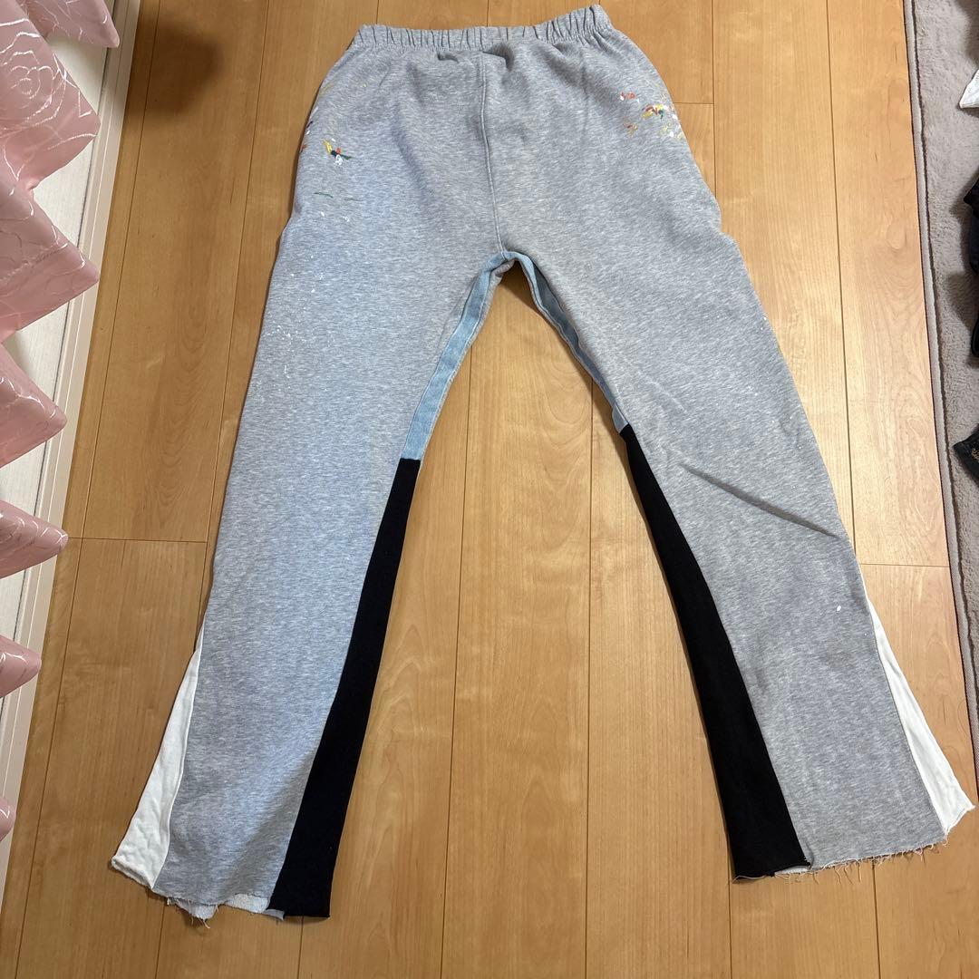 mnml グレー フレアパンツ