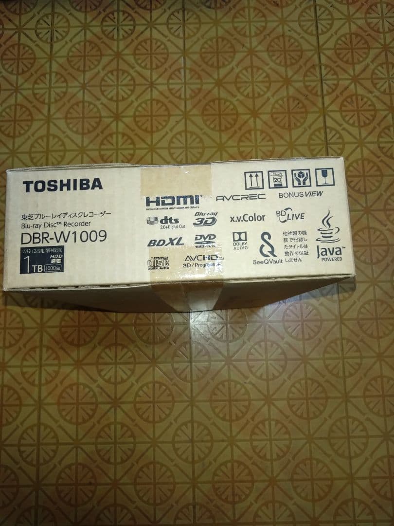 た*ら様 東芝　ブルーレイレコーダー(未使用品)