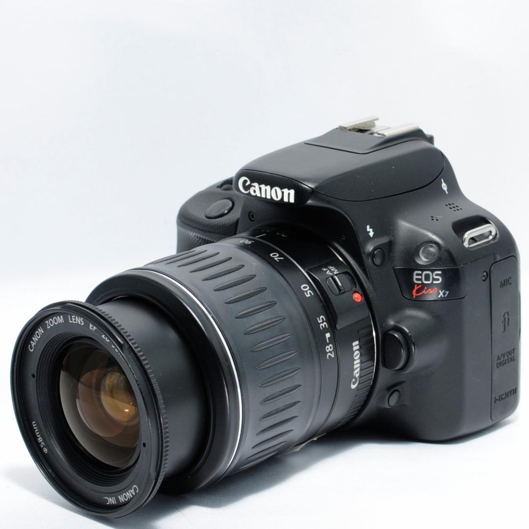 ご家族を綺麗に残す❤️Canon Kiss X7✨小型・軽量で届いてすぐに使える