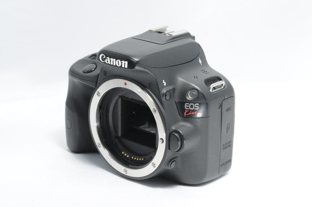 ご家族を綺麗に残す❤️Canon Kiss X7✨小型・軽量で届いてすぐに使える
