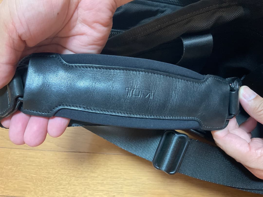 TUMI トゥミ　大型バッグ