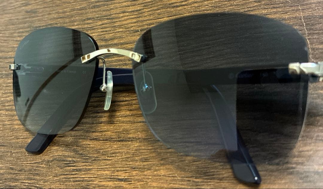 カルティエ　サングラス