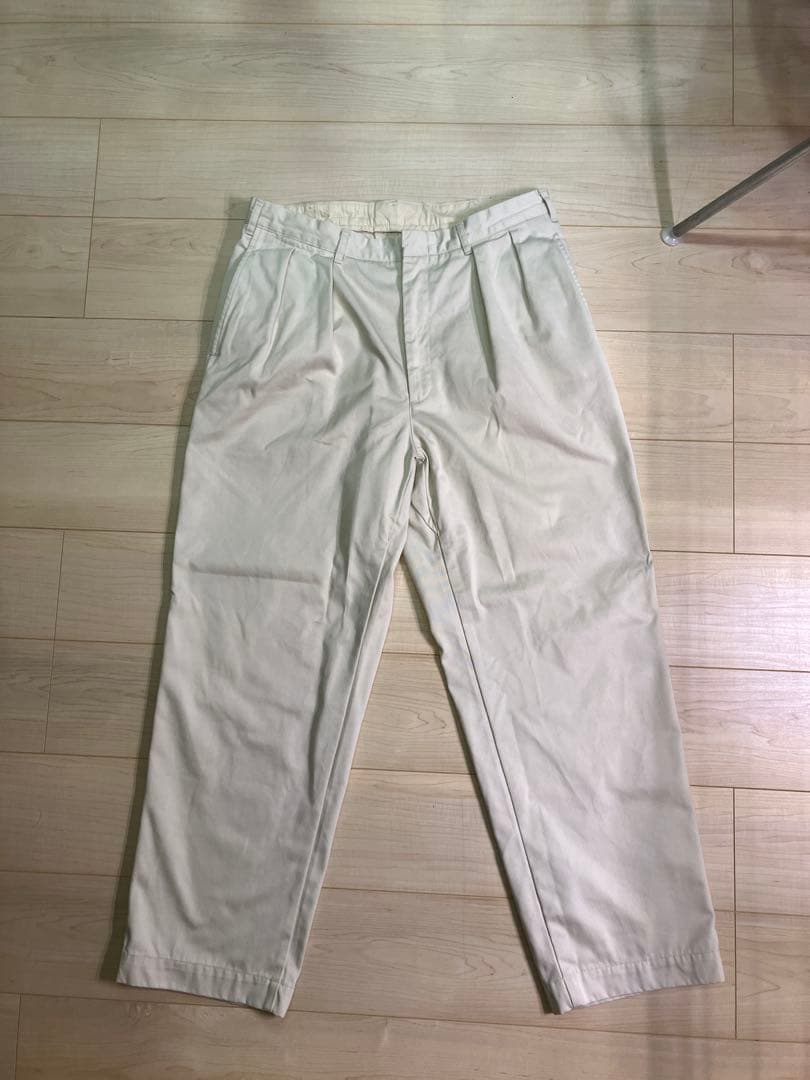 パンツ Double Pleated Chino Pants