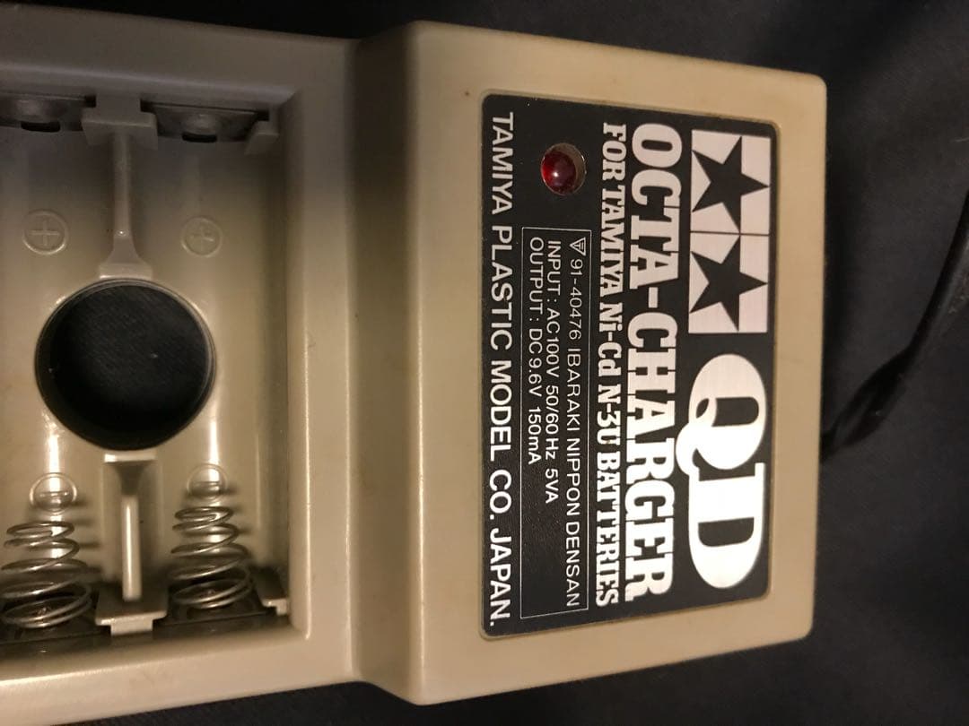 タミヤ 単三電池 充電器 TAMIYA