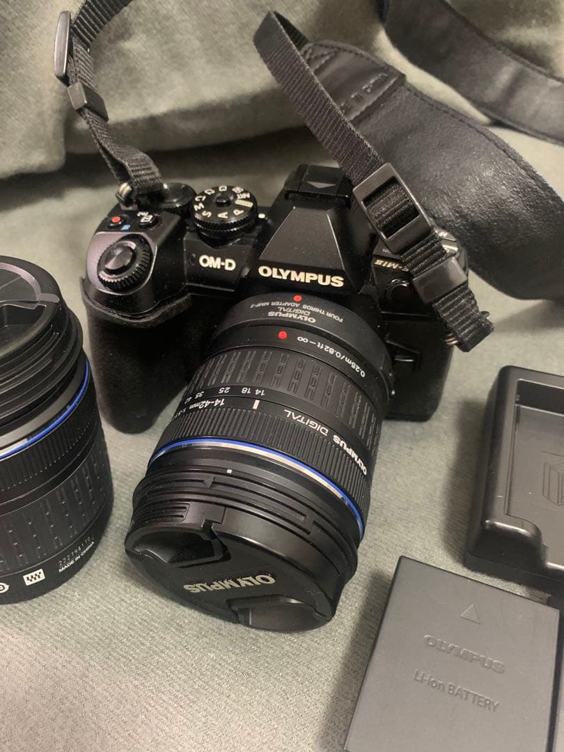 デジタルカメラ OLYMPUS OM-D E-M1 mark2