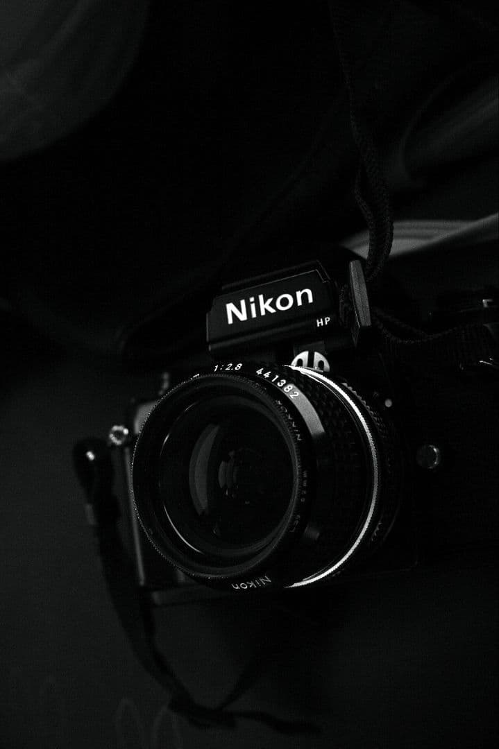 【希少・値下可】Nikon F3 HP 単焦点・フィルム・ストラップ・三脚付き