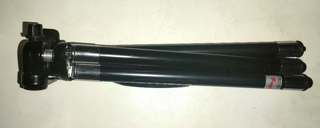 【希少・値下可】Nikon F3 HP 単焦点・フィルム・ストラップ・三脚付き