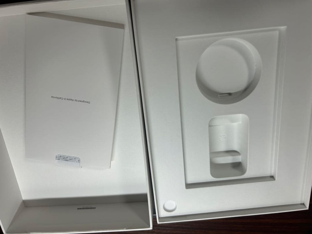 Apple iPad 10世代 ブルー 本体 Wi-Fi モデル カバー付き