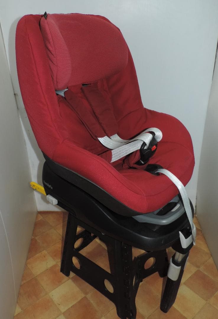 綺麗/MAXI-COSIパール/９カ月～４歳頃/ISO FIX対応/洗濯済