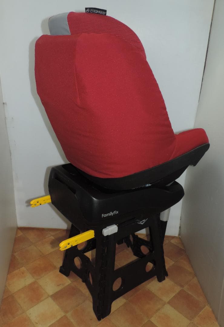 綺麗/MAXI-COSIパール/９カ月～４歳頃/ISO FIX対応/洗濯済