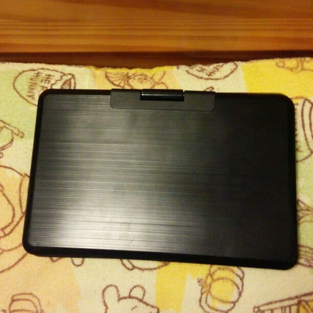 充電式小型DVDプレイヤー