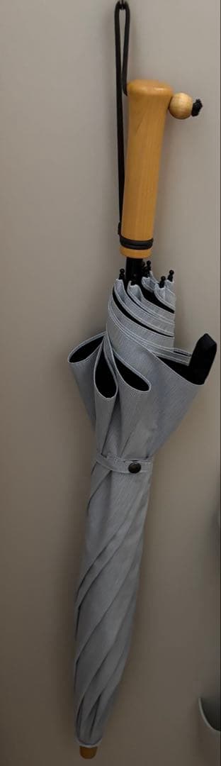 サンバリア100 折りたたみ傘　2段折　グレー　moku 美品　日傘