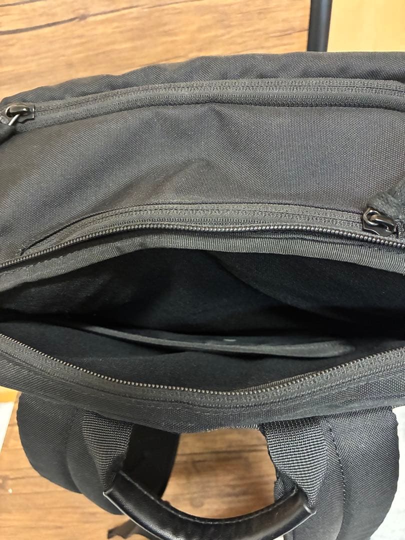 【美品】Evoon air3.0 マルチビジネスリュック