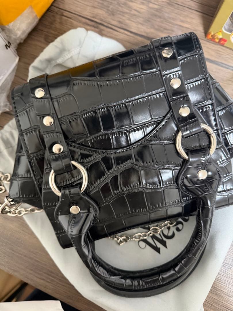 Vivienne westwood BETTY ミニショルダーバッグ