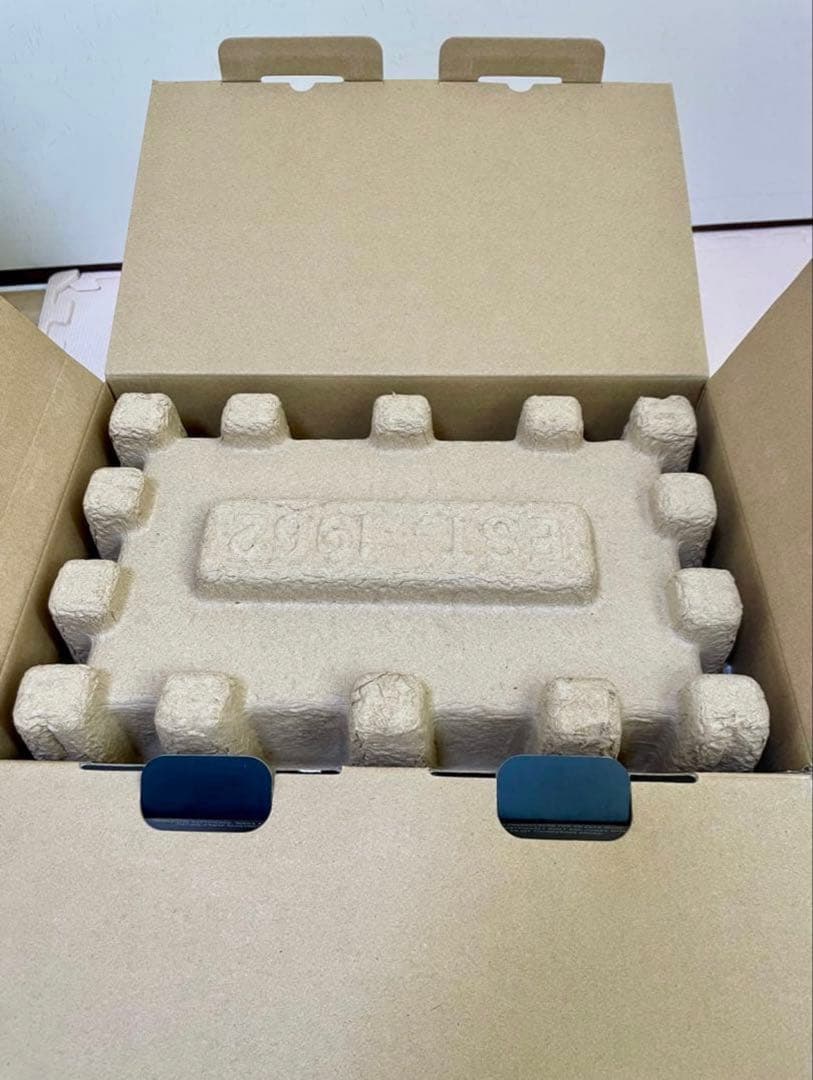 新品•未使用　国内正規品　Marshall スピーカー ActonⅢ ブラウン