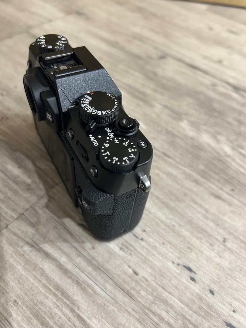 値下げ！【美品！ショット数100以下】X-T30 ブラック　ボディ