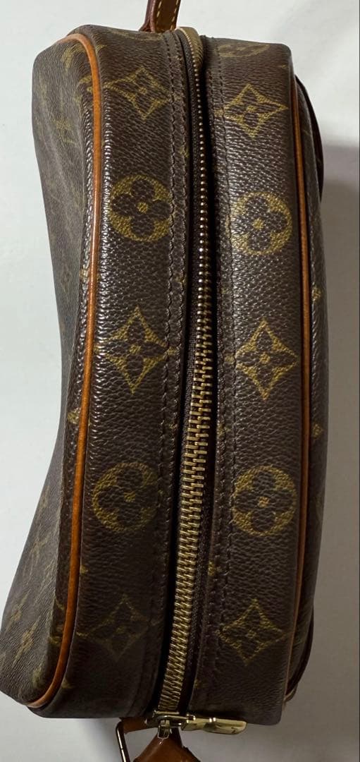 LOUIS VUITTON ルイ ヴィトン M51221 モノグラム ブロワ