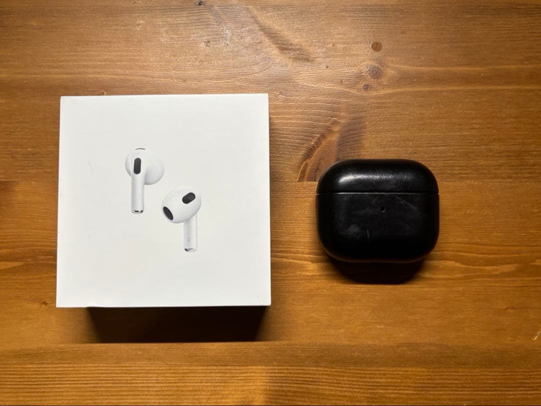 AirPods 第3世代　レザーケース付き