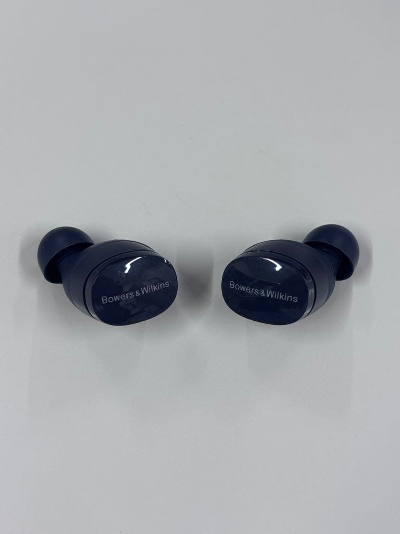 Bowers & Wilkins Pi6 完全ワイヤレスイヤフォン（予約済み）