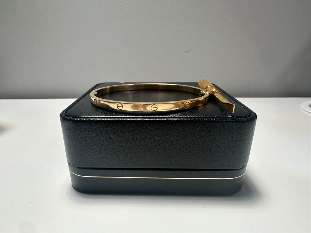 Cartier ラブブレス　YG 17