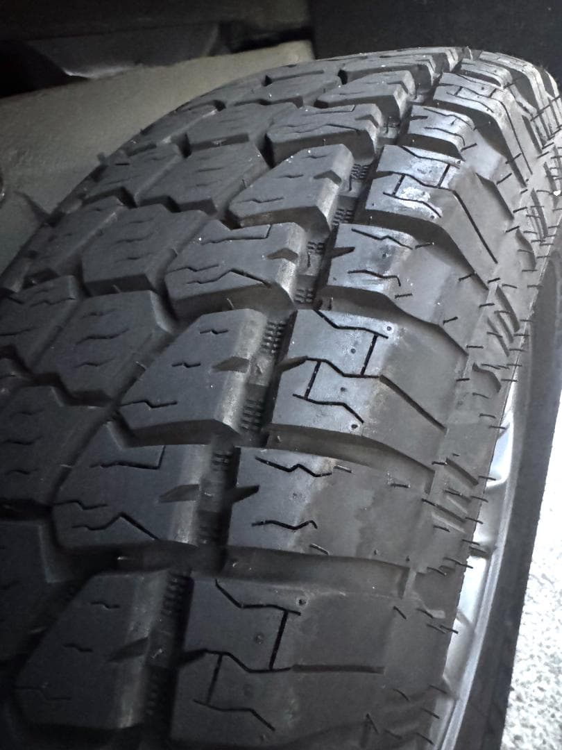 【毎日値引】ジムニーシエラ大径タイヤホイール4本235/75 R15 走浅 愛知