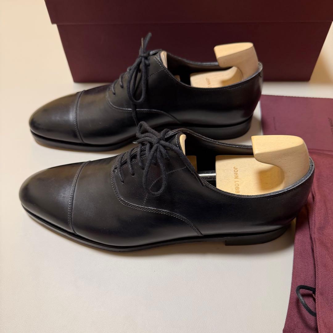 新品未使用　ジョンロブ シティ2 ストレートチップ キャップトゥ 6 黒