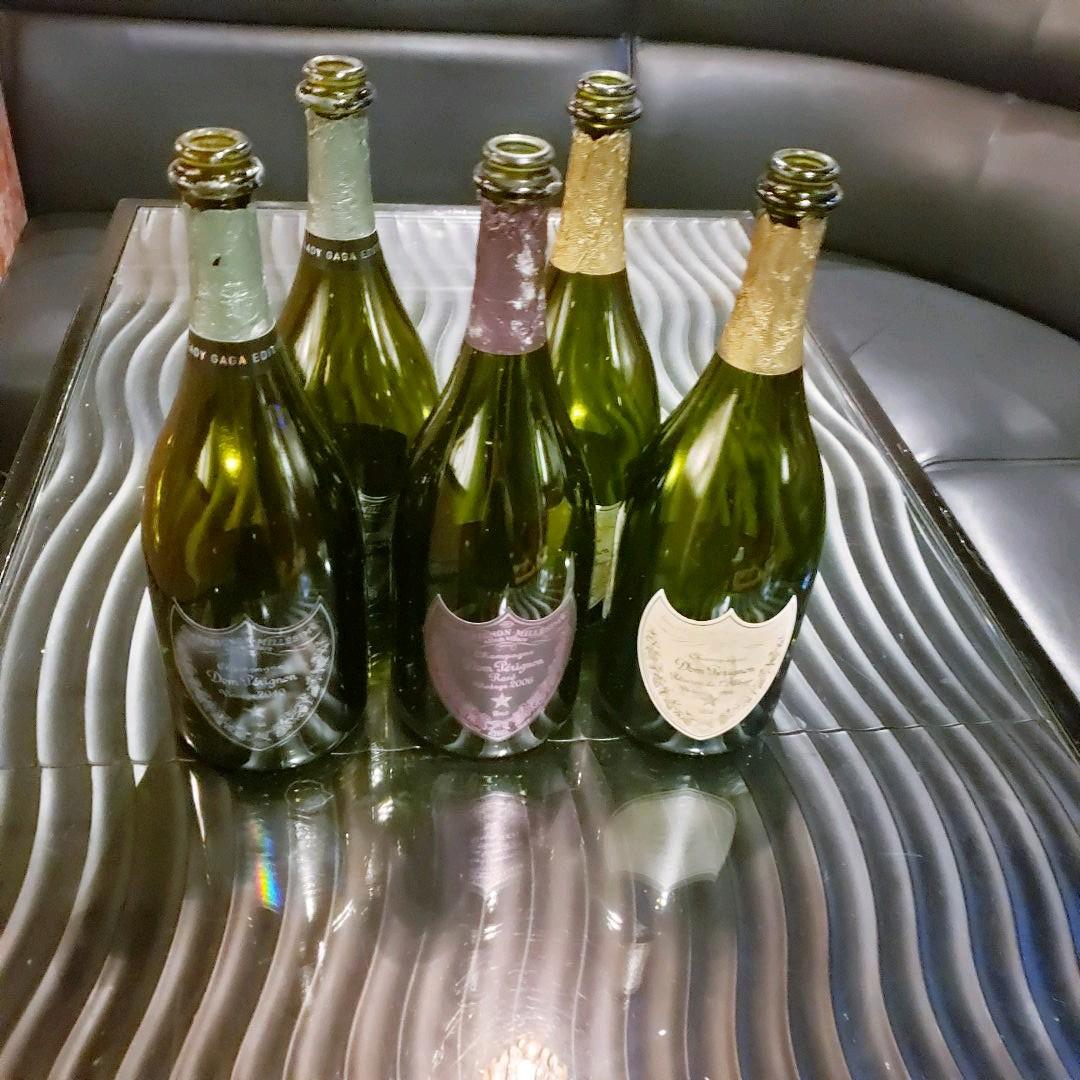 ドンペリ・ロゼ、ゴールド、レディ・ガガンテージ