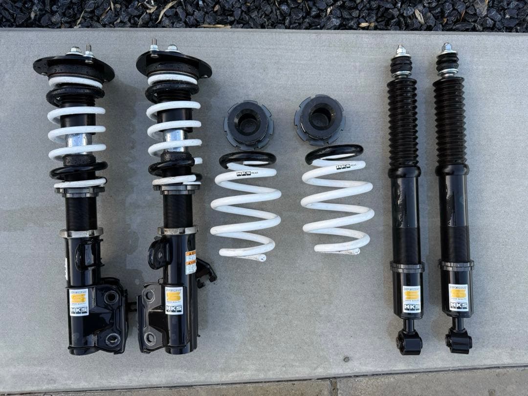 HKS　車高調　HIPERMAX S　80300-AN202　セレナ　オマケ付