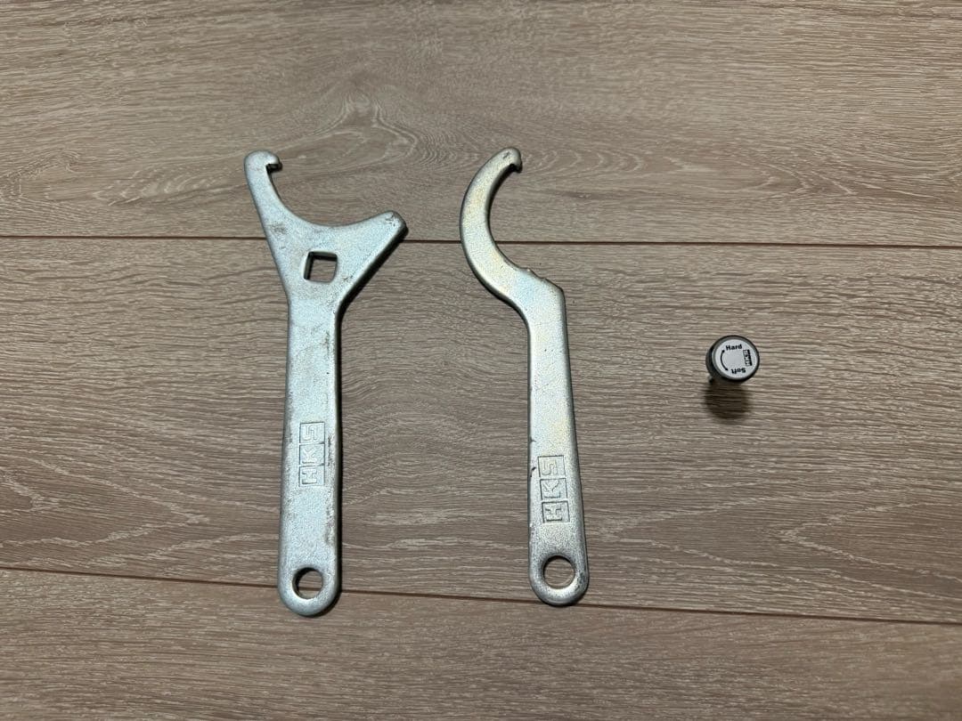 HKS　車高調　HIPERMAX S　80300-AN202　セレナ　オマケ付