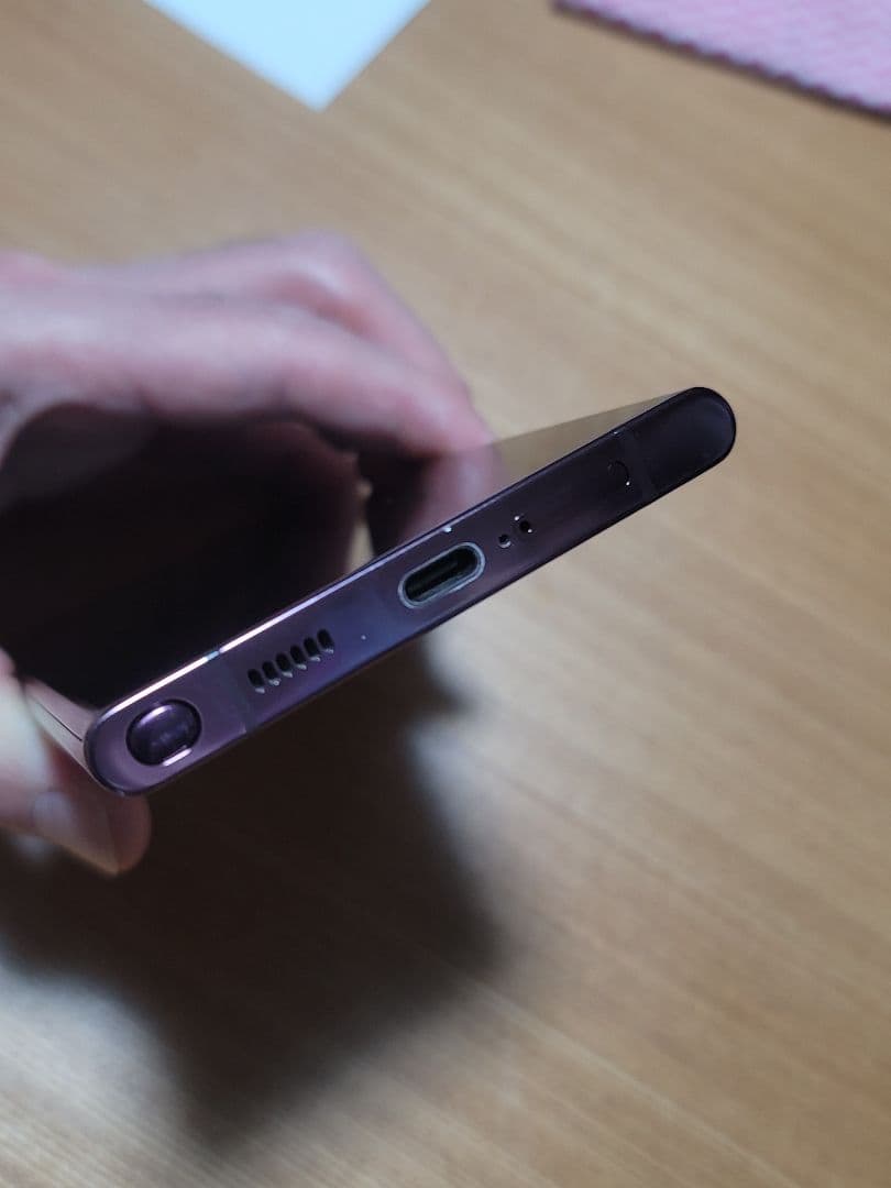 中古実用品 Galaxy S22 Ultra au版 バーガンディ 訳あり