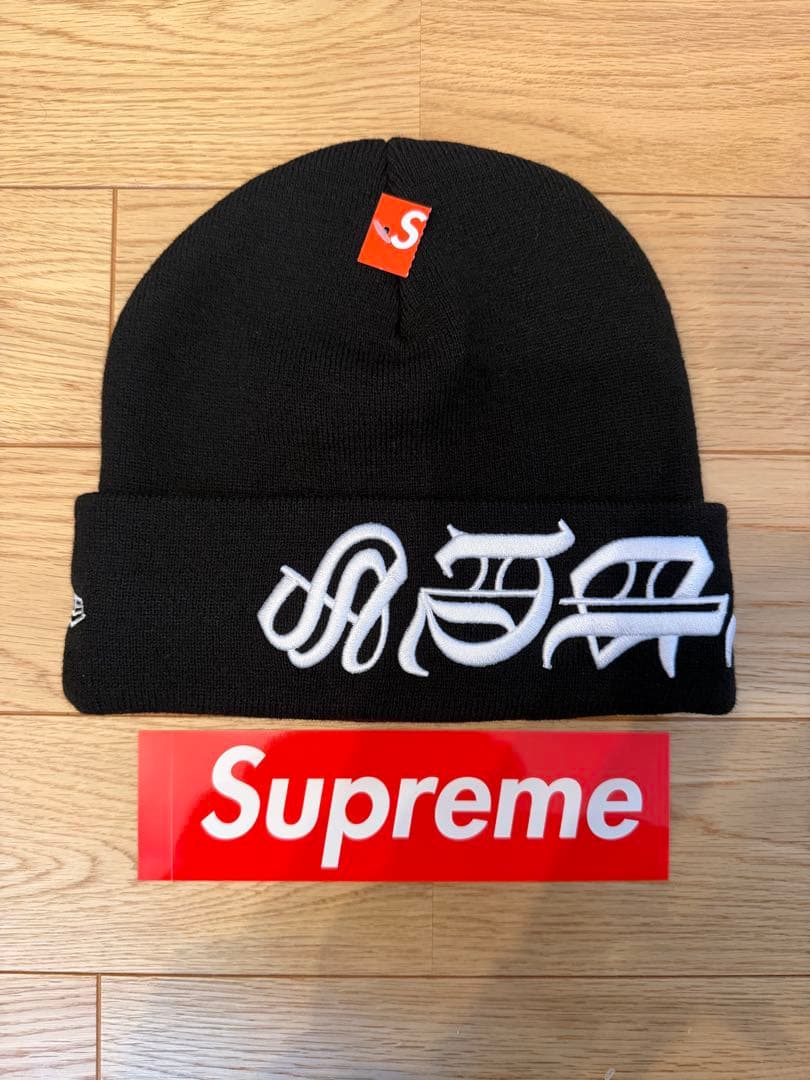 Supreme New Era Blackletter Beanie 黒