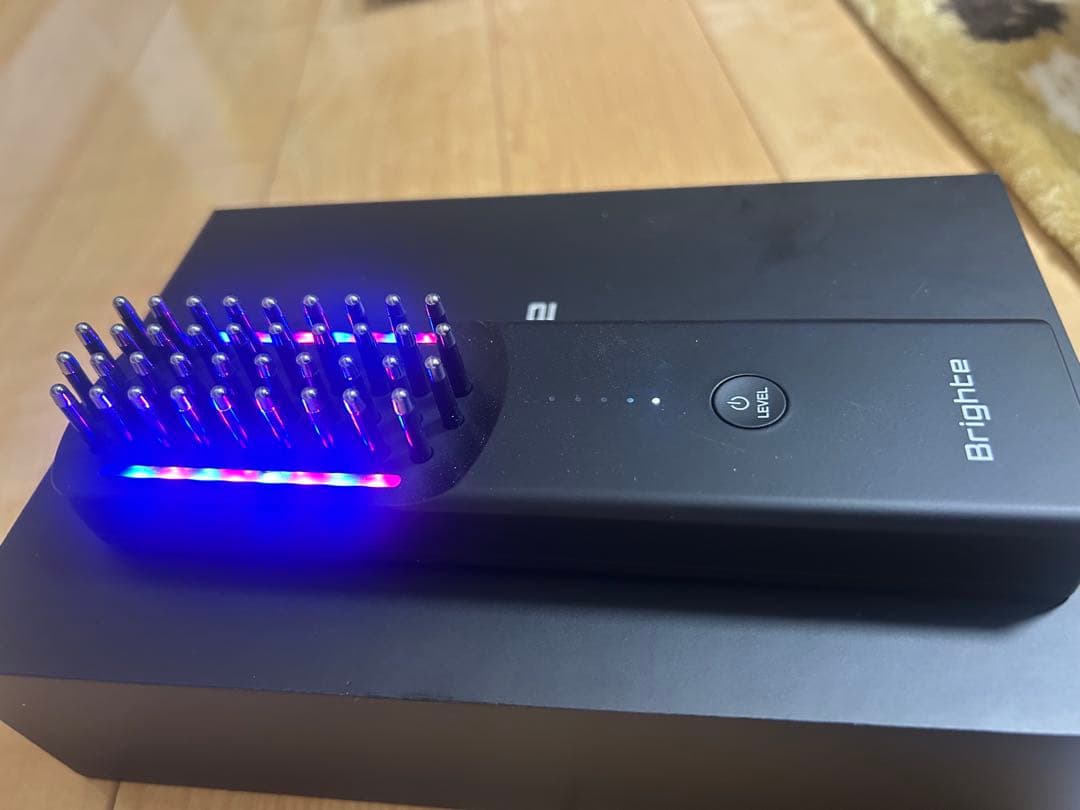 エレキブラシ　Brighte 美顔器 USB充電式 ブラック