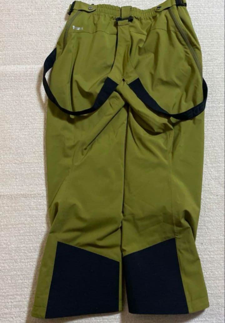 DESCENTE デサント　スキーパンツ　2023-2024