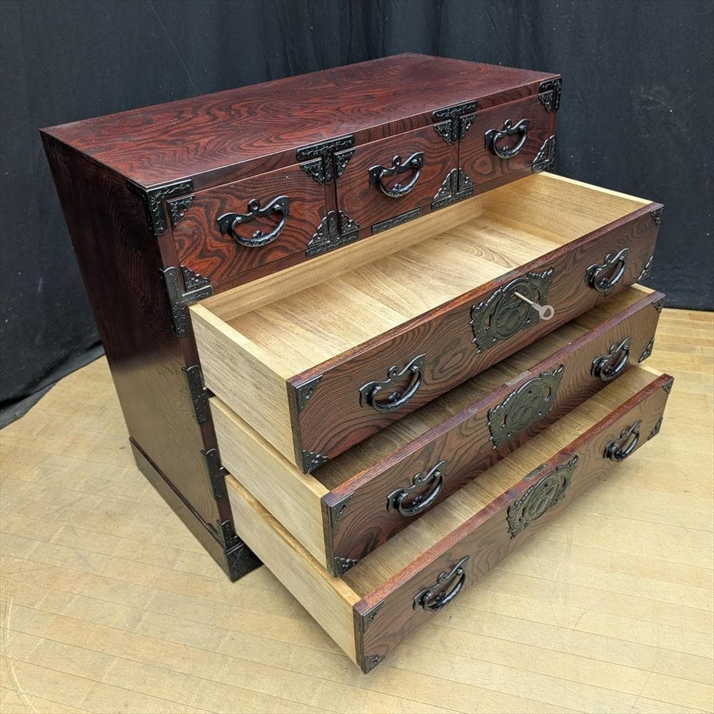 岩谷堂箪笥　欅　ケヤキ　整理箪笥　タンス　たんす　チェスト　引き出し　収納　民藝