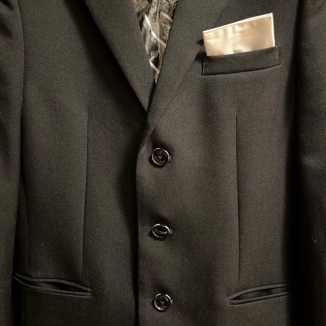 waltz by BEAMS DESIGNブラックスーツポケットチーフ付160